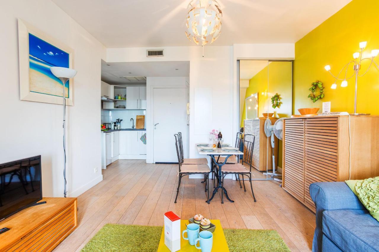 Hugo Park Ap4221 By Riviera Holiday Homes Niza Exterior foto